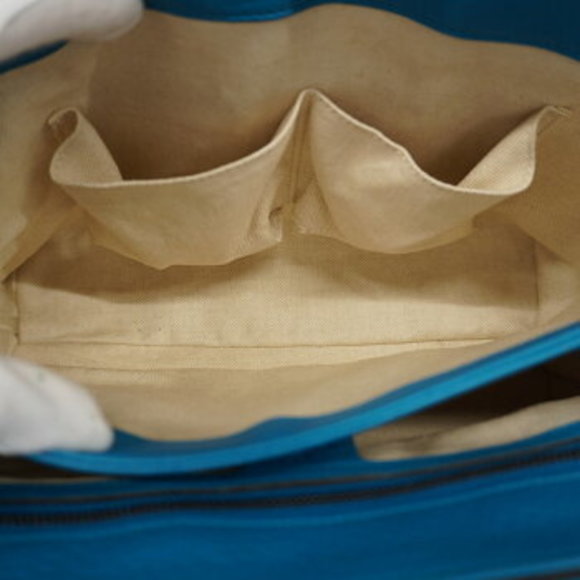 Gucci GG Marmont Leather Shoulder Bag - Picture 11 of 12